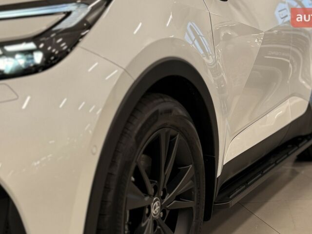 Тойота C-HR, об'ємом двигуна 1.99 л та пробігом 0 тис. км за 48450 $, фото 5 на Automoto.ua