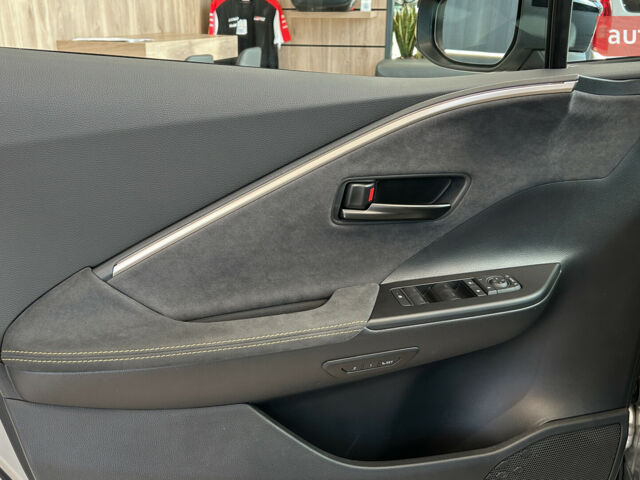 Тойота C-HR, объемом двигателя 1.99 л и пробегом 0 тыс. км за 44349 $, фото 12 на Automoto.ua