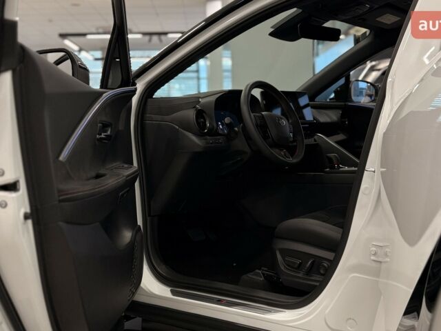 Тойота C-HR, об'ємом двигуна 1.99 л та пробігом 0 тис. км за 48438 $, фото 14 на Automoto.ua