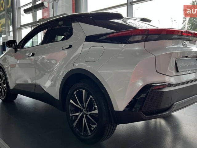 Тойота C-HR, об'ємом двигуна 1.8 л та пробігом 0 тис. км за 39095 $, фото 4 на Automoto.ua