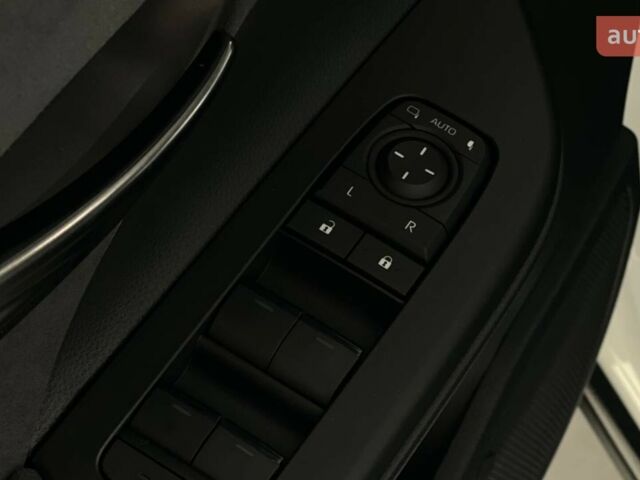 Тойота C-HR, объемом двигателя 1.99 л и пробегом 0 тыс. км за 41171 $, фото 24 на Automoto.ua