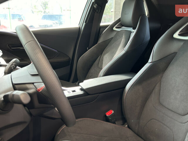 Тойота C-HR, об'ємом двигуна 1.99 л та пробігом 0 тис. км за 46540 $, фото 13 на Automoto.ua