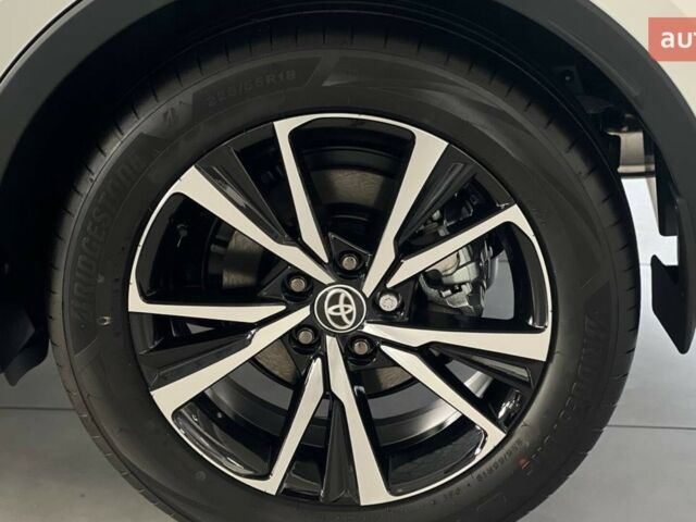 Тойота C-HR, объемом двигателя 1.99 л и пробегом 0 тыс. км за 41171 $, фото 12 на Automoto.ua