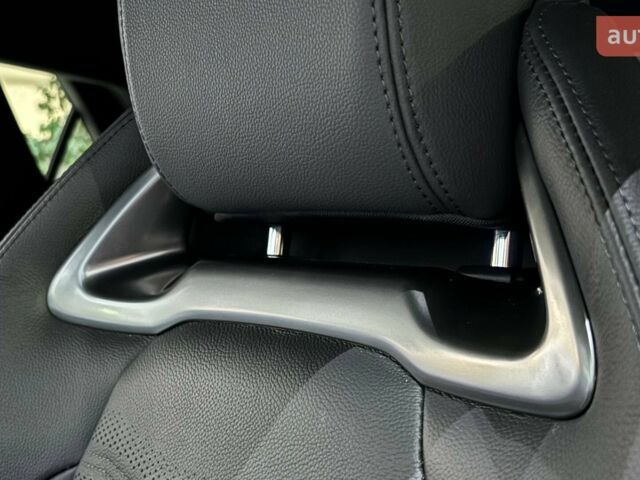 Тойота C-HR, объемом двигателя 1.99 л и пробегом 0 тыс. км за 44116 $, фото 11 на Automoto.ua