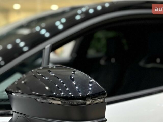 Тойота C-HR, объемом двигателя 1.99 л и пробегом 0 тыс. км за 44116 $, фото 3 на Automoto.ua