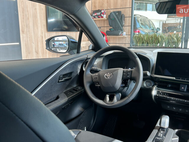 Тойота C-HR, об'ємом двигуна 1.99 л та пробігом 0 тис. км за 46056 $, фото 23 на Automoto.ua