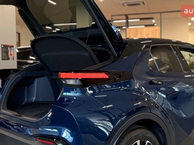 Тойота C-HR, объемом двигателя 1.8 л и пробегом 0 тыс. км за 39994 $, фото 12 на Automoto.ua
