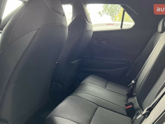 Тойота C-HR, объемом двигателя 1.8 л и пробегом 0 тыс. км за 38873 $, фото 6 на Automoto.ua