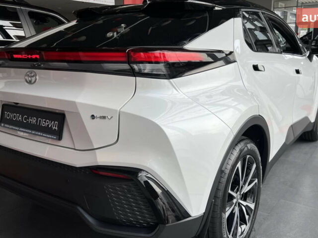 Тойота C-HR, об'ємом двигуна 1.8 л та пробігом 0 тис. км за 39095 $, фото 3 на Automoto.ua