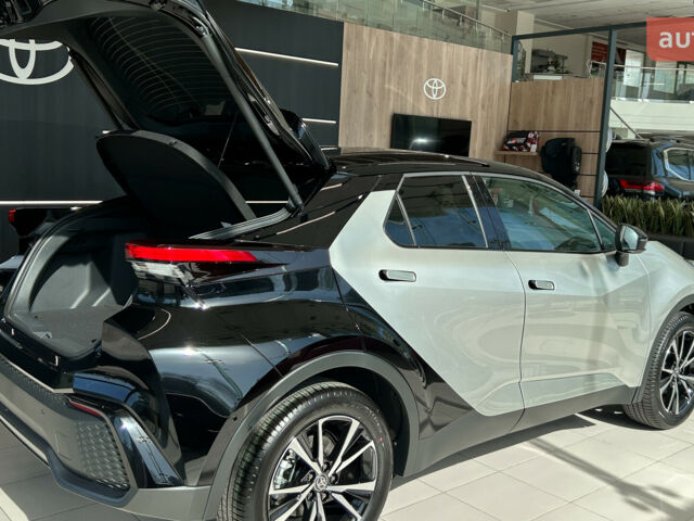 Тойота C-HR, об'ємом двигуна 1.99 л та пробігом 0 тис. км за 46056 $, фото 28 на Automoto.ua