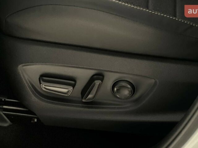 Тойота C-HR, объемом двигателя 1.99 л и пробегом 0 тыс. км за 41171 $, фото 23 на Automoto.ua