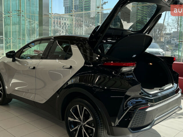 Тойота C-HR, об'ємом двигуна 1.99 л та пробігом 0 тис. км за 46056 $, фото 26 на Automoto.ua