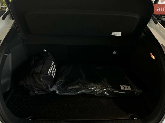 Тойота C-HR, объемом двигателя 1.99 л и пробегом 0 тыс. км за 41171 $, фото 13 на Automoto.ua