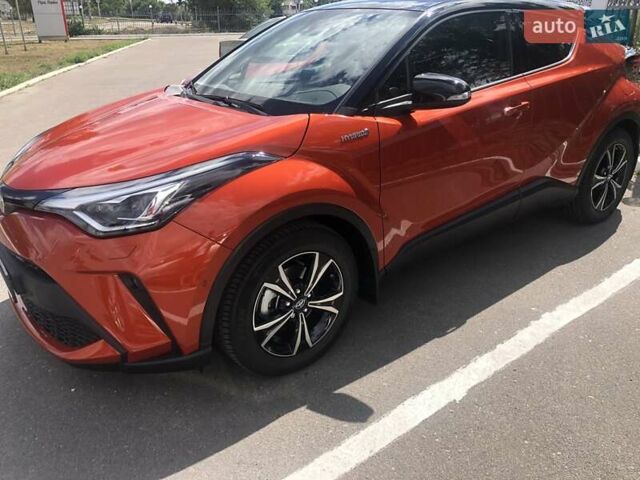 Жовтий Тойота C-HR, об'ємом двигуна 1.99 л та пробігом 82 тис. км за 26500 $, фото 16 на Automoto.ua