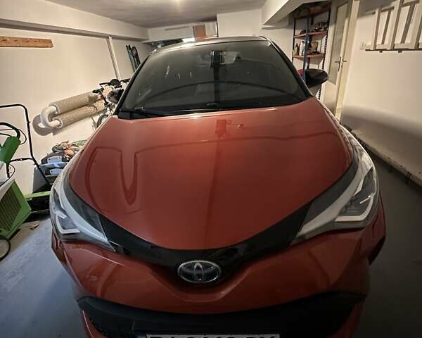 Жовтий Тойота C-HR, об'ємом двигуна 1.99 л та пробігом 82 тис. км за 26500 $, фото 14 на Automoto.ua