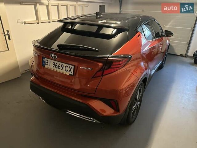 Жовтий Тойота C-HR, об'ємом двигуна 1.99 л та пробігом 82 тис. км за 26500 $, фото 12 на Automoto.ua