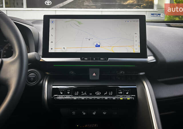 Желтый Тойота C-HR, объемом двигателя 1.99 л и пробегом 7 тыс. км за 43397 $, фото 18 на Automoto.ua