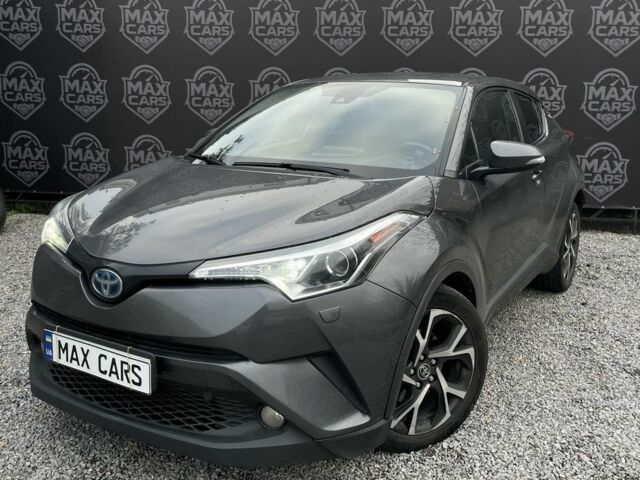 Серый Тойота C-HR, объемом двигателя 1.8 л и пробегом 83 тыс. км за 16900 $, фото 2 на Automoto.ua