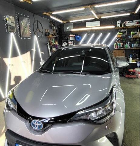 Серый Тойота C-HR, объемом двигателя 1.8 л и пробегом 133 тыс. км за 21400 $, фото 15 на Automoto.ua