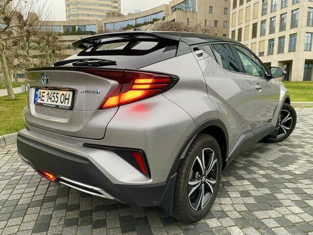 Серый Тойота C-HR, объемом двигателя 0 л и пробегом 76 тыс. км за 27000 $, фото 18 на Automoto.ua