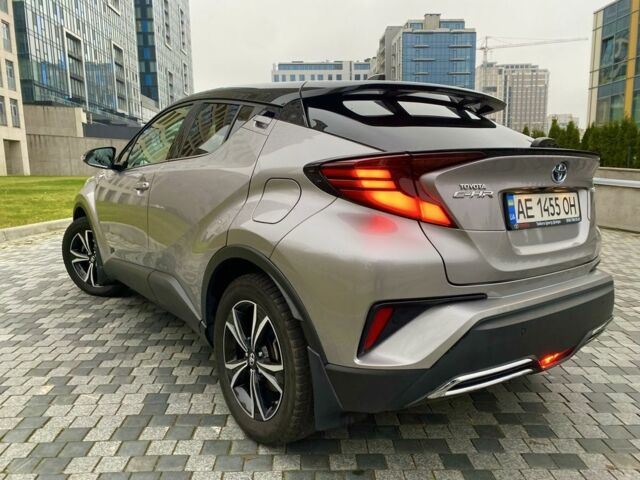 Серый Тойота C-HR, объемом двигателя 0 л и пробегом 76 тыс. км за 27000 $, фото 17 на Automoto.ua