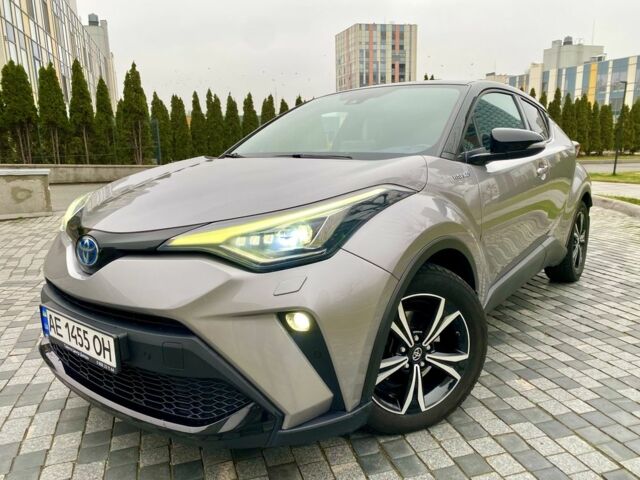 Серый Тойота C-HR, объемом двигателя 0 л и пробегом 76 тыс. км за 27000 $, фото 10 на Automoto.ua