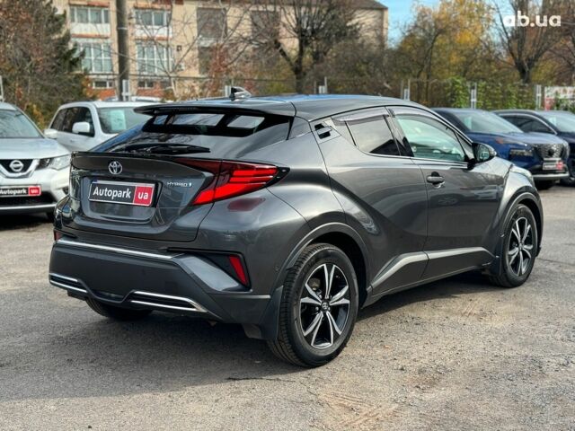 Серый Тойота C-HR, объемом двигателя 2 л и пробегом 42 тыс. км за 29890 $, фото 5 на Automoto.ua