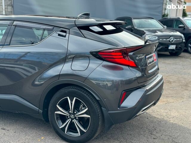 Серый Тойота C-HR, объемом двигателя 2 л и пробегом 42 тыс. км за 29890 $, фото 9 на Automoto.ua