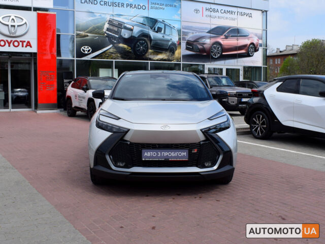 Серый Тойота C-HR, объемом двигателя 2 л и пробегом 745 тыс. км за 42400 $, фото 4 на Automoto.ua