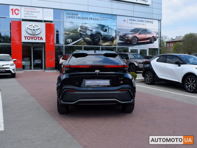 Серый Тойота C-HR, объемом двигателя 2 л и пробегом 745 тыс. км за 42400 $, фото 3 на Automoto.ua