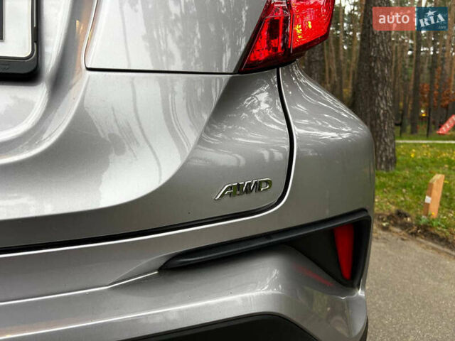 Сірий Тойота C-HR, об'ємом двигуна 1.2 л та пробігом 42 тис. км за 20000 $, фото 10 на Automoto.ua