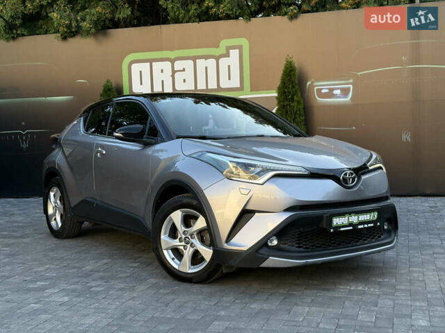 Сірий Тойота C-HR, об'ємом двигуна 1.2 л та пробігом 88 тис. км за 18000 $, фото 18 на Automoto.ua