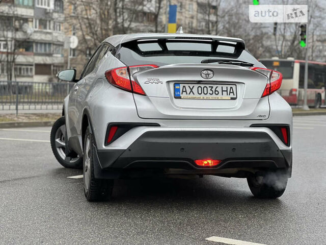 Сірий Тойота C-HR, об'ємом двигуна 1.2 л та пробігом 70 тис. км за 21000 $, фото 10 на Automoto.ua