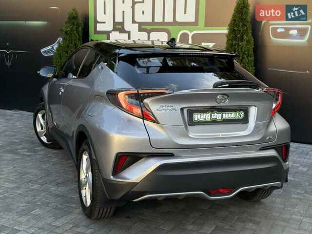 Сірий Тойота C-HR, об'ємом двигуна 1.2 л та пробігом 88 тис. км за 18000 $, фото 65 на Automoto.ua