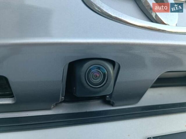 Тойота C-HR 2016 у Львові на Automoto.ua Сірий Тойота C-HR, об'ємом двигуна 1.2 л та пробігом 96 тис. км за 17500 $, фото 24 на Automoto.ua