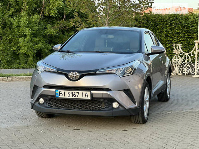 Серый Тойота C-HR, объемом двигателя 1.2 л и пробегом 162 тыс. км за 19500 $, фото 9 на Automoto.ua