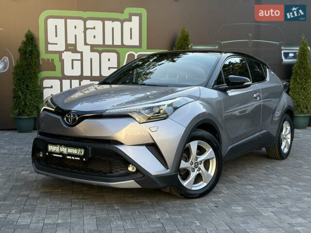 Сірий Тойота C-HR, об'ємом двигуна 1.2 л та пробігом 88 тис. км за 18000 $, фото 1 на Automoto.ua