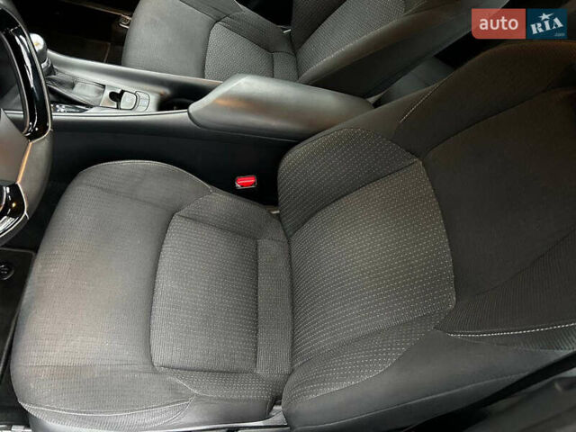 Сірий Тойота C-HR, об'ємом двигуна 1.2 л та пробігом 42 тис. км за 20000 $, фото 12 на Automoto.ua