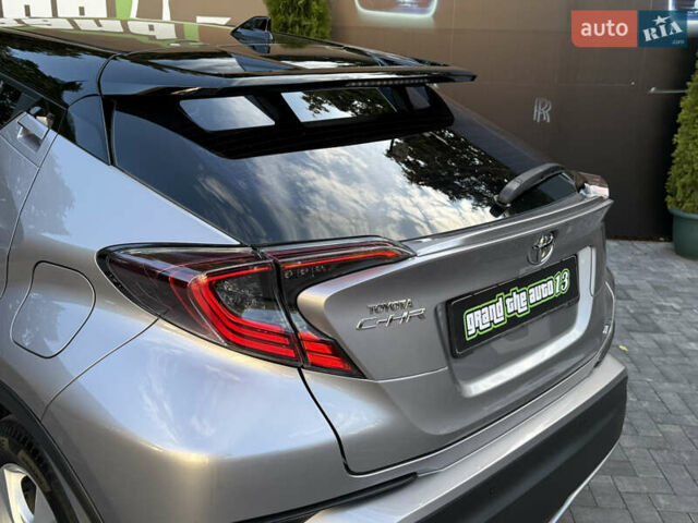 Сірий Тойота C-HR, об'ємом двигуна 1.2 л та пробігом 88 тис. км за 18000 $, фото 67 на Automoto.ua