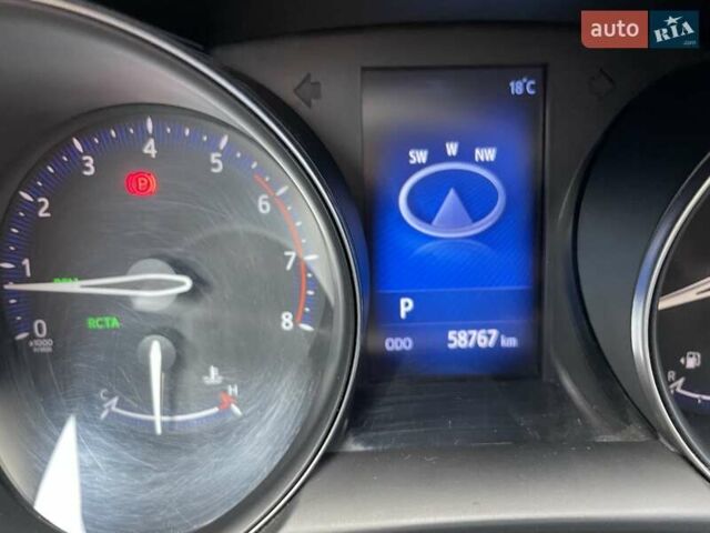 Серый Тойота C-HR, объемом двигателя 1.2 л и пробегом 58 тыс. км за 18200 $, фото 20 на Automoto.ua