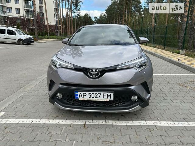 Сірий Тойота C-HR, об'ємом двигуна 1.2 л та пробігом 39 тис. км за 21900 $, фото 6 на Automoto.ua