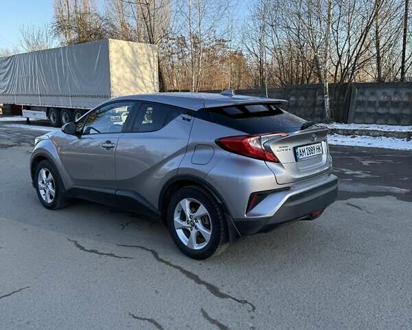 Серый Тойота C-HR, объемом двигателя 1.2 л и пробегом 117 тыс. км за 16500 $, фото 4 на Automoto.ua