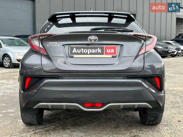 Серый Тойота C-HR, объемом двигателя 1.2 л и пробегом 108 тыс. км за 19290 $, фото 6 на Automoto.ua