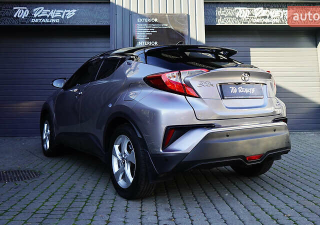 Серый Тойота C-HR, объемом двигателя 1.2 л и пробегом 89 тыс. км за 18500 $, фото 11 на Automoto.ua
