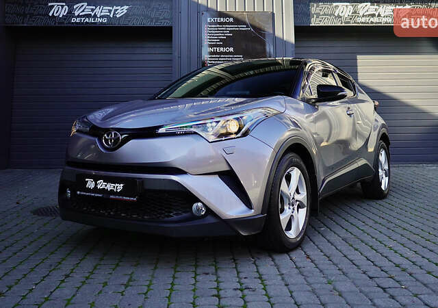 Серый Тойота C-HR, объемом двигателя 1.2 л и пробегом 89 тыс. км за 18500 $, фото 8 на Automoto.ua