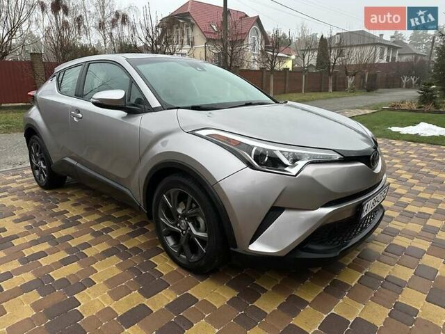 Серый Тойота C-HR, объемом двигателя 1.99 л и пробегом 94 тыс. км за 16200 $, фото 5 на Automoto.ua
