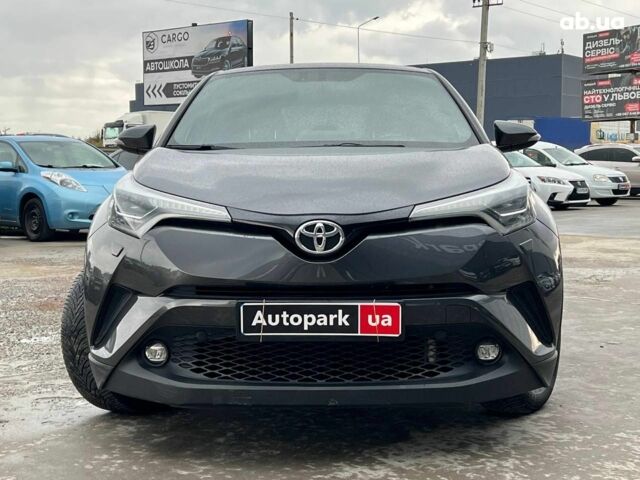 Сірий Тойота C-HR, об'ємом двигуна 1.2 л та пробігом 108 тис. км за 19290 $, фото 1 на Automoto.ua