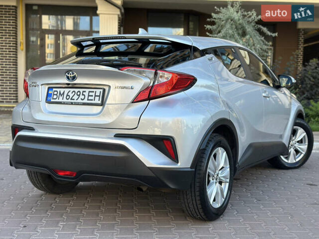 Серый Тойота C-HR, объемом двигателя 1.8 л и пробегом 90 тыс. км за 19700 $, фото 18 на Automoto.ua