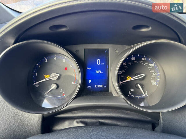 Сірий Тойота C-HR, об'ємом двигуна 1.99 л та пробігом 133 тис. км за 15499 $, фото 11 на Automoto.ua