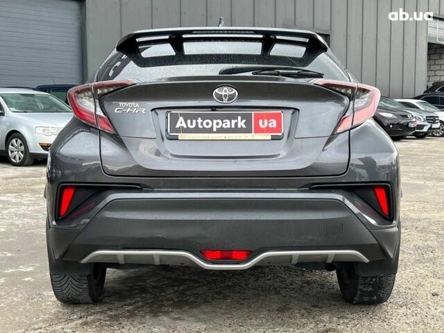 Сірий Тойота C-HR, об'ємом двигуна 1.2 л та пробігом 108 тис. км за 19290 $, фото 6 на Automoto.ua